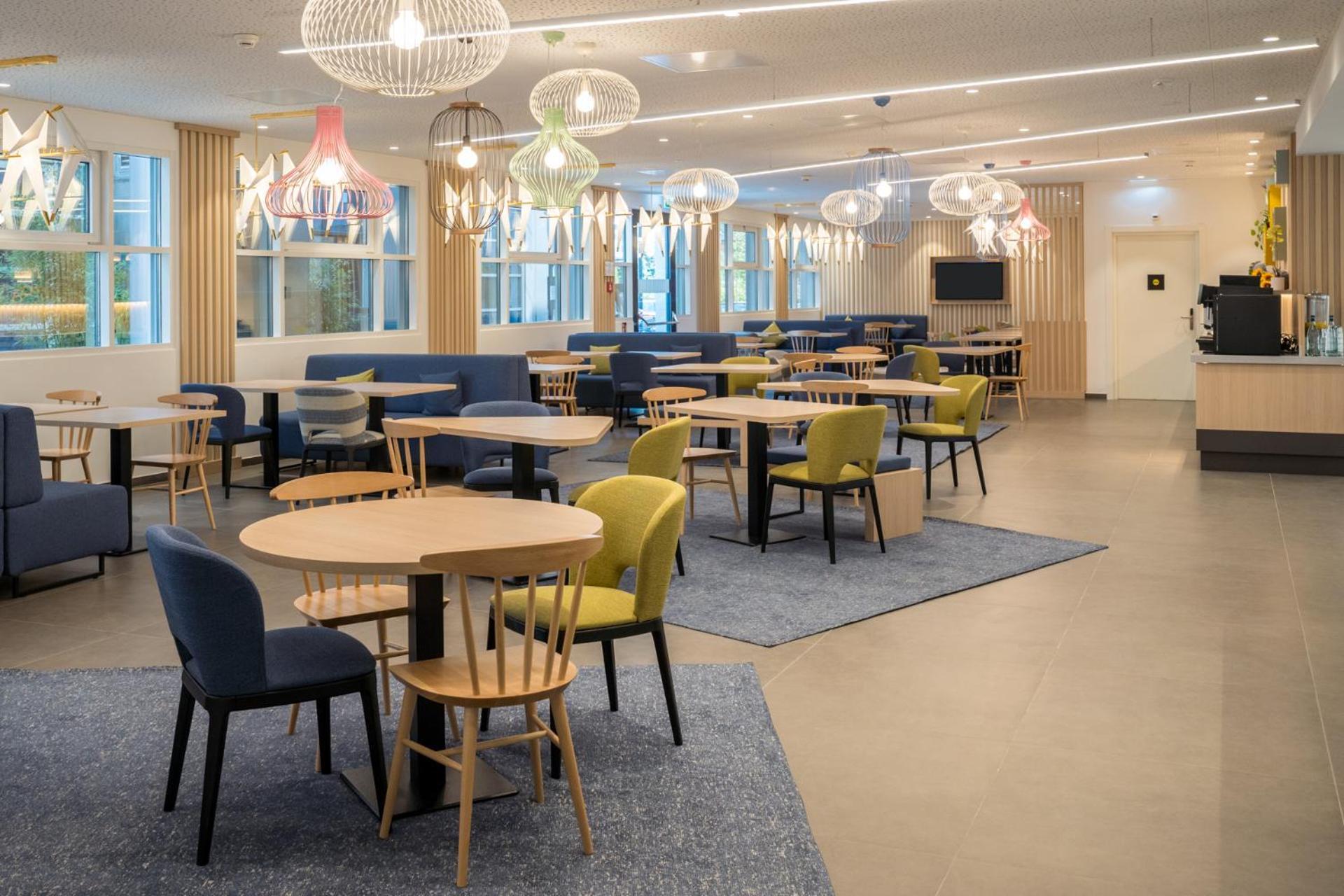 Hampton By Hilton Locarno 호텔 로손 외부 사진