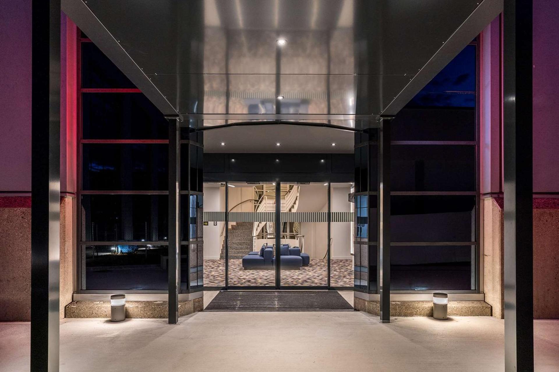 Hampton By Hilton Locarno 호텔 로손 외부 사진